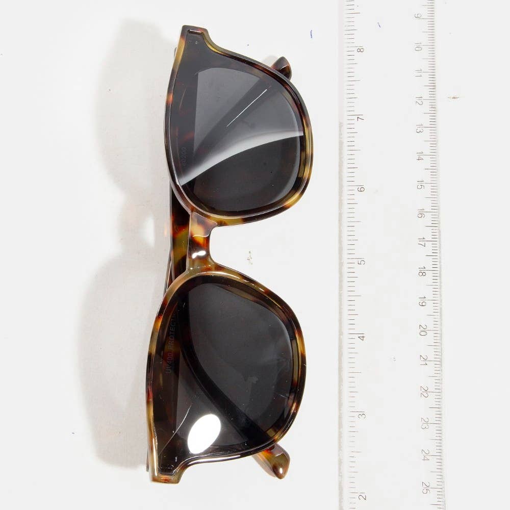 Tortoise Frame Sunglasses