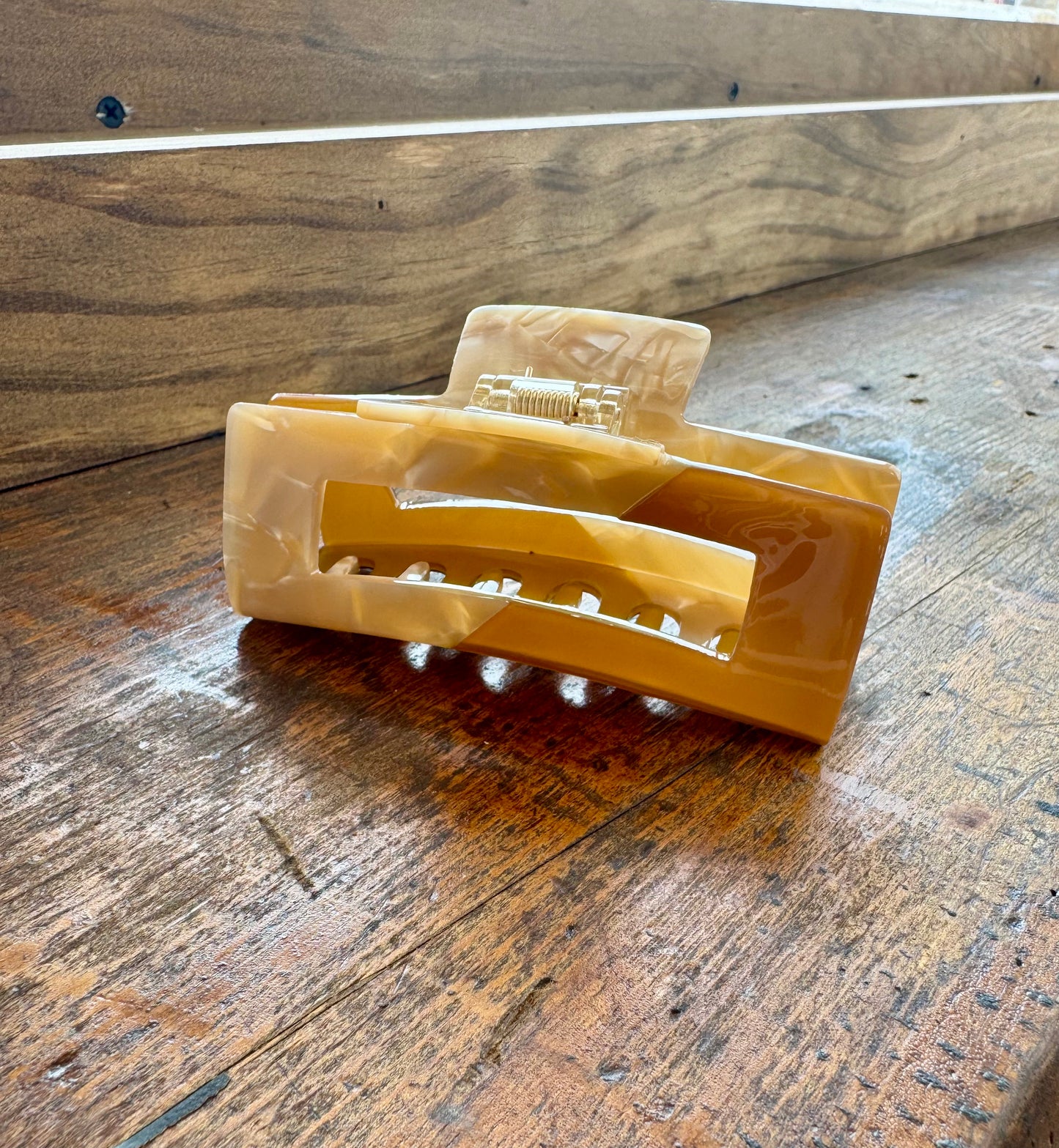 Glassed Brown Hair Clip