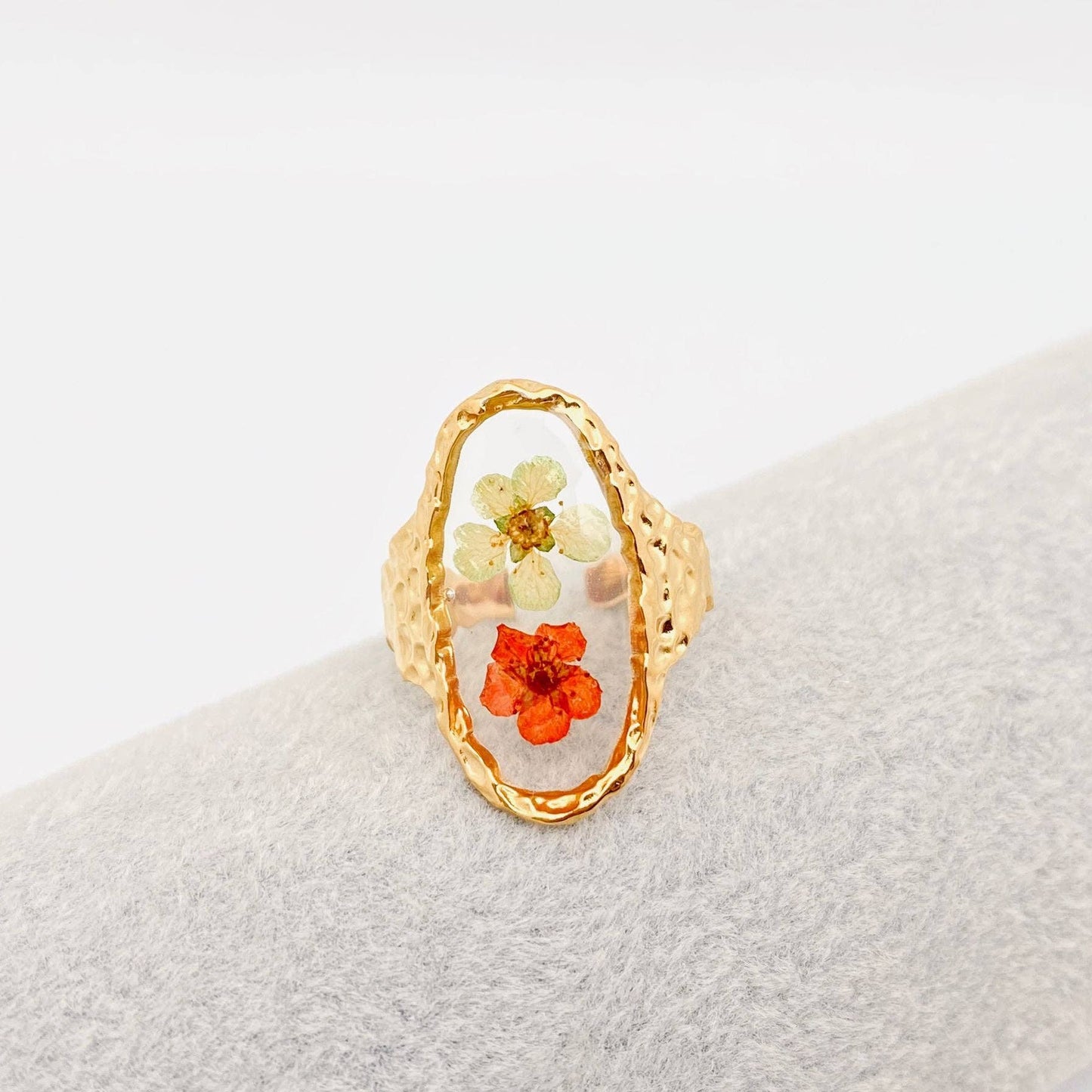 Oval 18K Gold Plated Stainless Steel Floral Ring