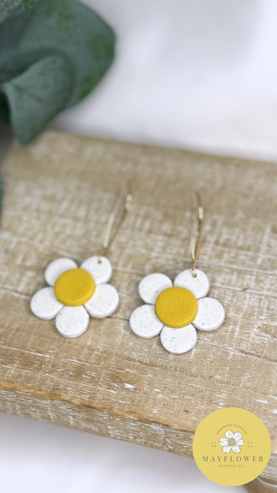 Mayflower Earring Co. Daisy Dangles