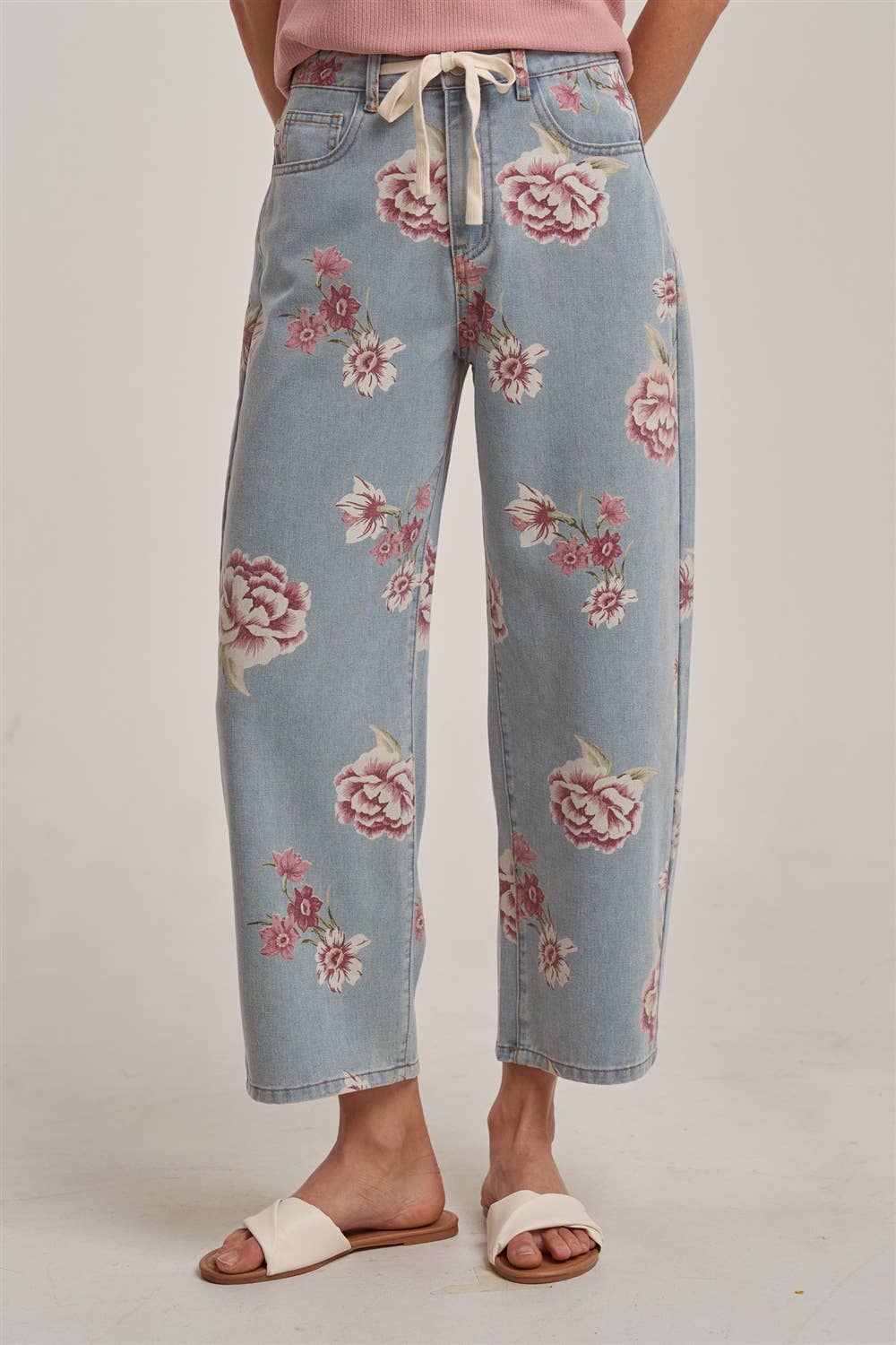 Floral Print Mid Rise Denim Pants
